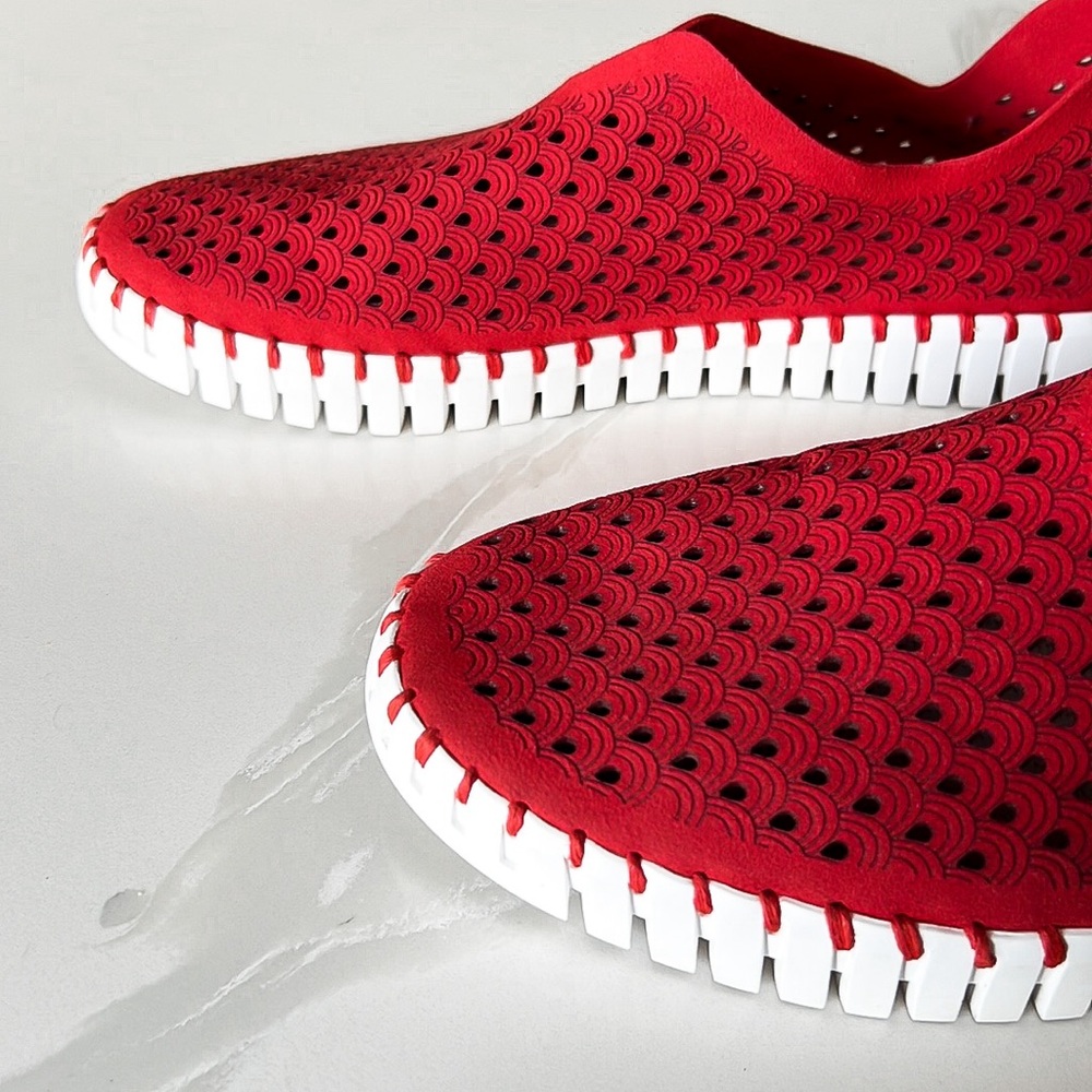 Ilse Jacobsen Tulip Red & White Slip On Sneakers Womens Sz EU 42 US 11.5 - 12 - Picture 9 of 16